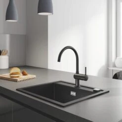 Grohe Minta Spültischbatterie Mit C-Auslauf In Velvet Black -KüchenTraum 4005176980640 4520 04